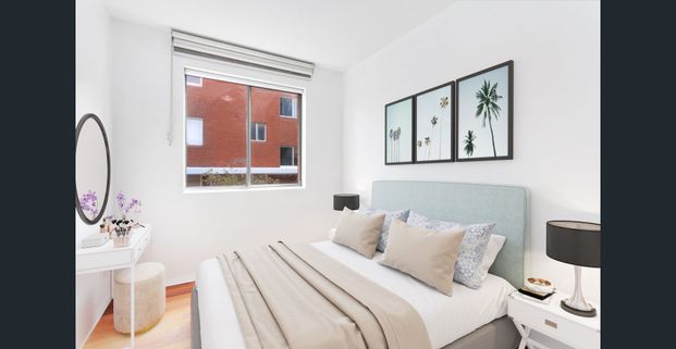 Spacious two bedder in a tranquil location - Photo 1