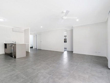 41 Palaszczuk Ave, QLD, 4301, Collingwood Park - Photo 3