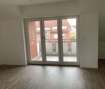 Gemütliche, frische renovierte 3-Zimmer-Dachgeschosswohnung! - Photo 3