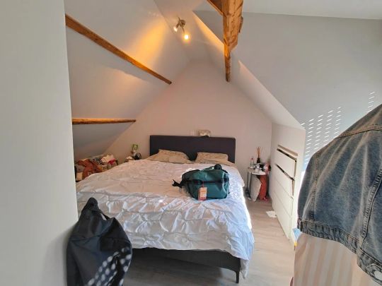 Volledig vernieuwde woning vlakbij centrum Izegem - Photo 1