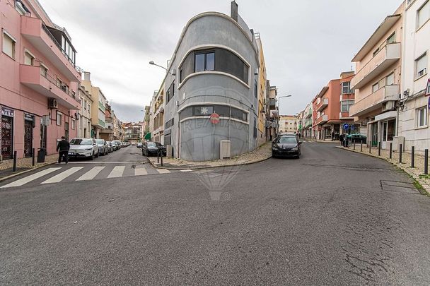 Apartamento T2 em Lisboa - Photo 1