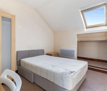 5 bedroom terraced house to rent - Photo 2