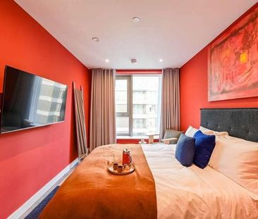 Cherry Park Lane, Stratford, E20 - Photo 6