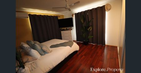 Well maintained home in Eimeo - Photo 4