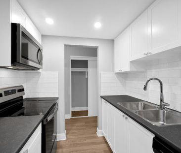 Renaissance On Shaw - Photo 2