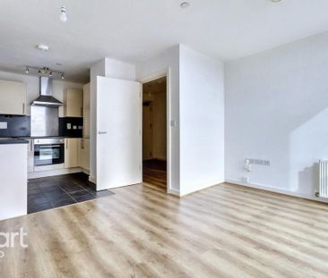 1 bedroom flat to rent - Photo 6