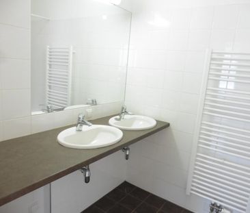 U4-Nähe!! Neubauwohnung mit großem, sonnigen Süd-Balkon - Photo 2