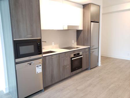 For Lease - 11 Lillian Street Unit# 1510, Toronto, Ontario - Photo 4