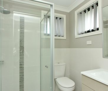 MODERN TOWNHOUSE - Photo 5