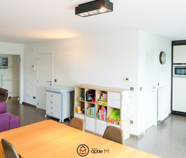 Lichtrijk appartement te huur in Tienen – met twee parkeerplaatsen ... - Photo 1