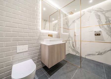 Triptych Place - Photo 5