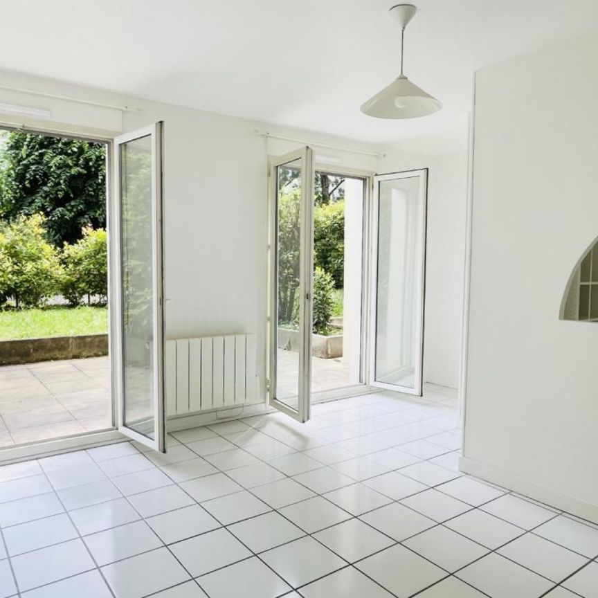 Appartement 1 pièce(s) - 30.77m² LYON 7E ARRONDISSEMENT (69007) - Photo 1