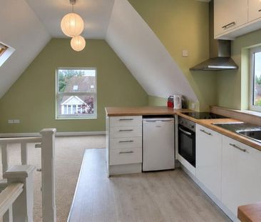 2 bedroom apartment to rent Langley Road, Beckenham, BR3 - Photo 1