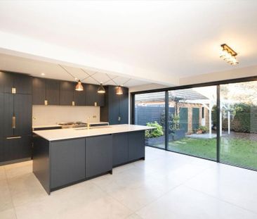 4 bedroom detached house to rent - Photo 5