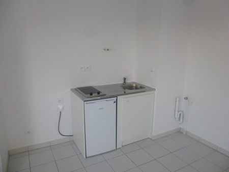 POMPIGNANE - T1 - 26.50 M² - Photo 3