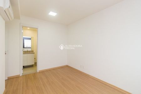 Apartamento com 2 quartos e 58m² para alugar em Azenha, Porto Alegre. - Photo 2