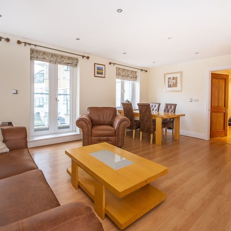 3 bedroom apartment to rent - Photo 1