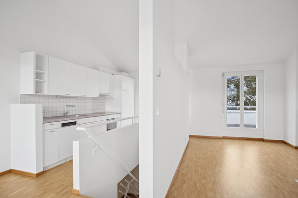 Tolle Wohnung - Zentral gelegen - Dusche und Bad! - Foto 1