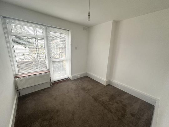 2 bedroom maisonette to rent - Photo 1