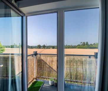 2 bedroom penthouse to rent - Photo 5