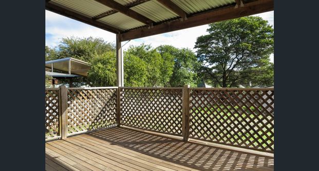 CHARMING COTTAGE - Photo 1