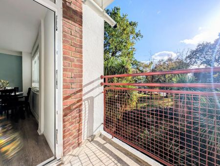 3 bedroom apartment to rent - Photo 5