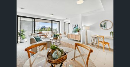 Luxury Coastal Living with Ocean, Broadwater & Skyline Views - Photo 2