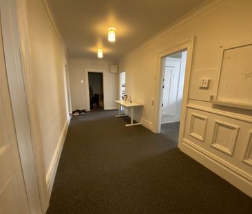 4 Bedroom City Rise Flat - Available for 2026 - Photo 1