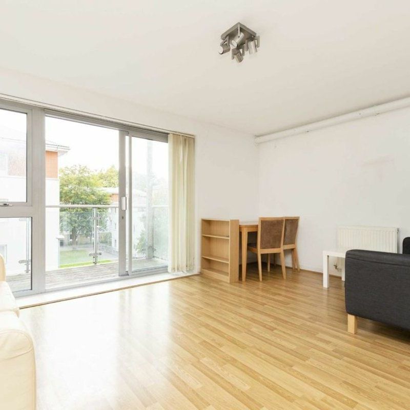 Merchant Street, Mile End, E3 - Photo 1