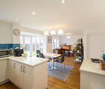 Woodpecker Close, East Leake - Photo 2