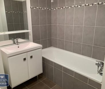 Appartement à louer 2 pièces 46.8m² - Photo 3