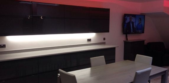 149 HUBERT ROAD - Photo 2