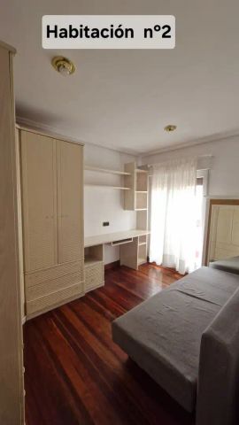Piso de alquiler en Secundino Esnaola, Gros - Photo 2
