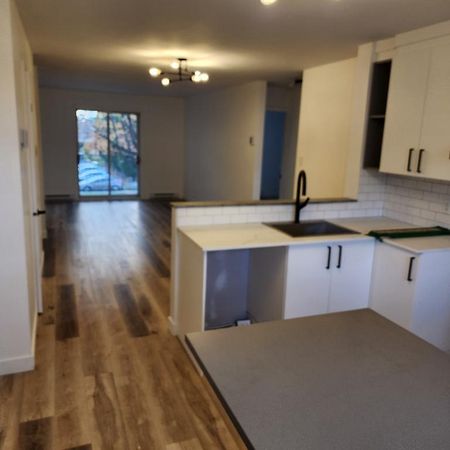 4 1/2 entièrement rénové - Cession bail 15 novembre - Photo 3