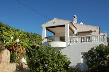 DETACHED VILLA FOR WINTER RENT SITUATED IN THE FRIGILIANA COUNTRYSIDE - Photo 3