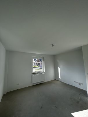 Albert-Schweitzer-Straße 14, 52457 Aldenhoven - Photo 1