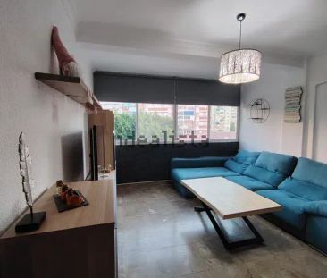 Alquiler de piso en Calle Alcalde José María Corona - Foto 2