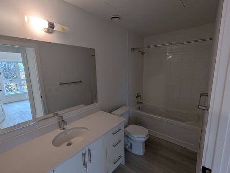 For Lease - 1100 Lackner Place Unit# 504, Kitchener, Ontario - Photo 5