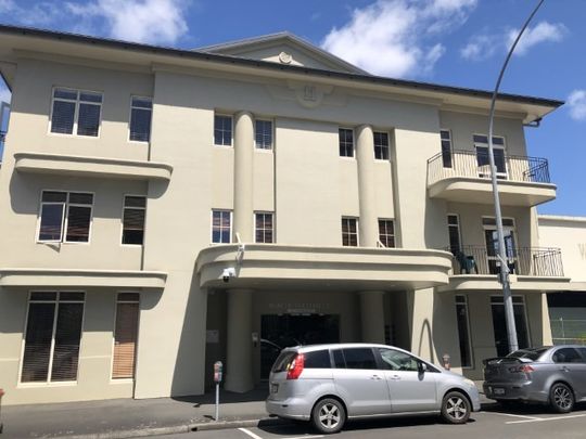 2E/11 London Street, Hamilton City Central — - Photo 1