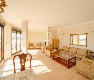 Luxury penthouse for rent in Valencia, Spain - Photo 4