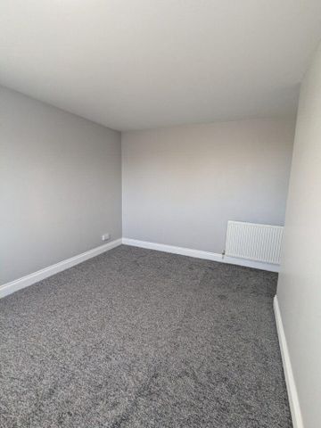 3 bedroom house to rent - Photo 3