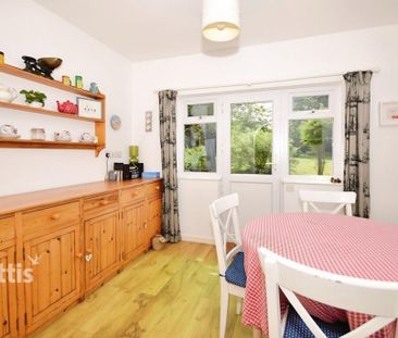 4 bedroom detached house to rent - Photo 4