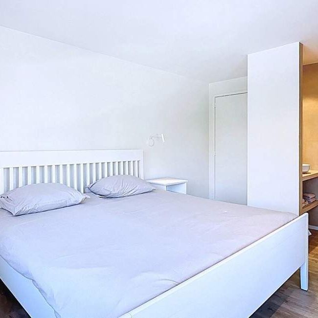 Woning te huur in Duinbergen voor € 3.500 met 5 slaapkamers - Photo 1