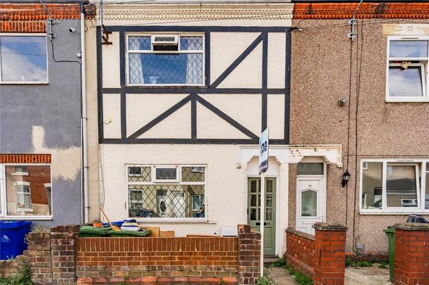 3 bedroom terraced house to rent - Photo 1