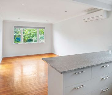 Lovely family home located in the heart of Manurewa - Photo 4