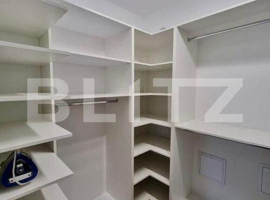 Apartament de lux, 3 camere, zona Centrala, parcare privata - Photo 1