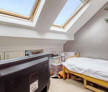 Park Crescent, Twickenham, TW2 - Photo 3