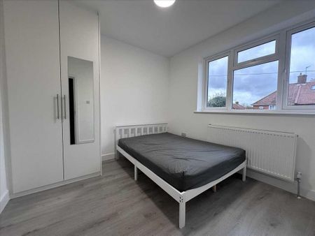 5 bedroom terraced house to rent - Photo 3