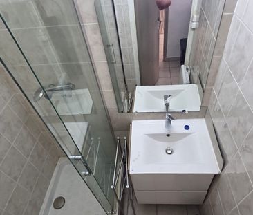 Location Appartement 1 pièce 26m² TOULON 83000 - Photo 4