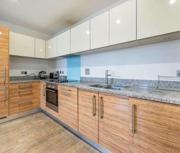 Altius Court, Highams, E4 - Photo 6